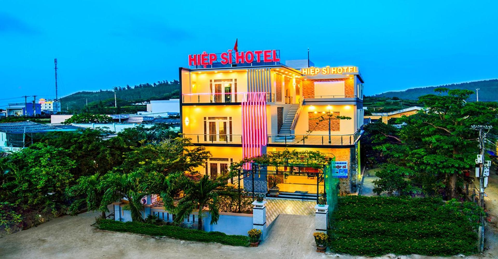 Khach San Hiep Si Ly Son酒店 外观 照片